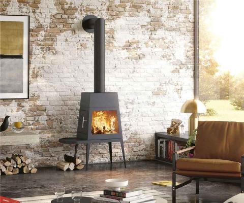 Preview: Kaminofen Skantherm Shaker kurze Bank