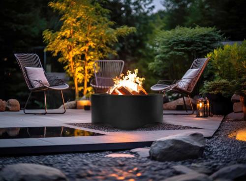 Infire Feuerstelle Black Round 700