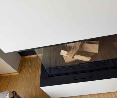 Kaminofen Ares Lager in weiß von Spartherm Living Fire