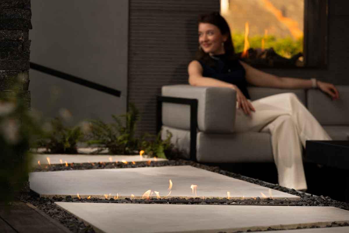 Trimline Fires outdoor built-in gas fire 100G